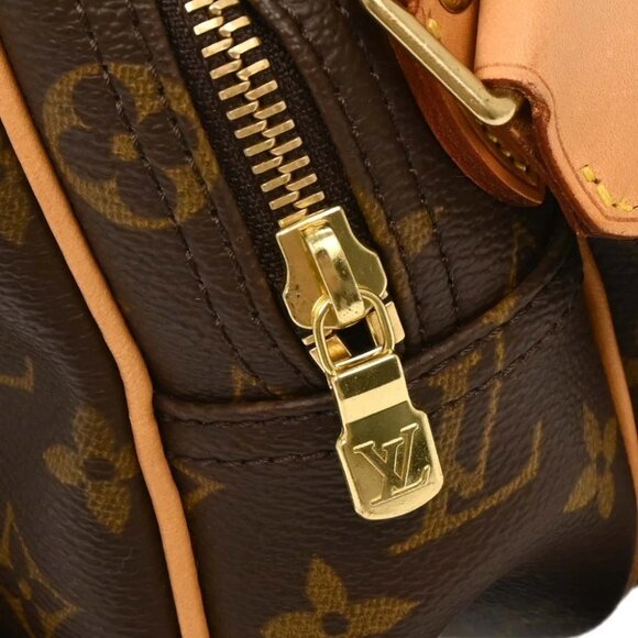 Louis Vuitton Monogram Reporter PM Shoulder Bag - Picture 3 of 10